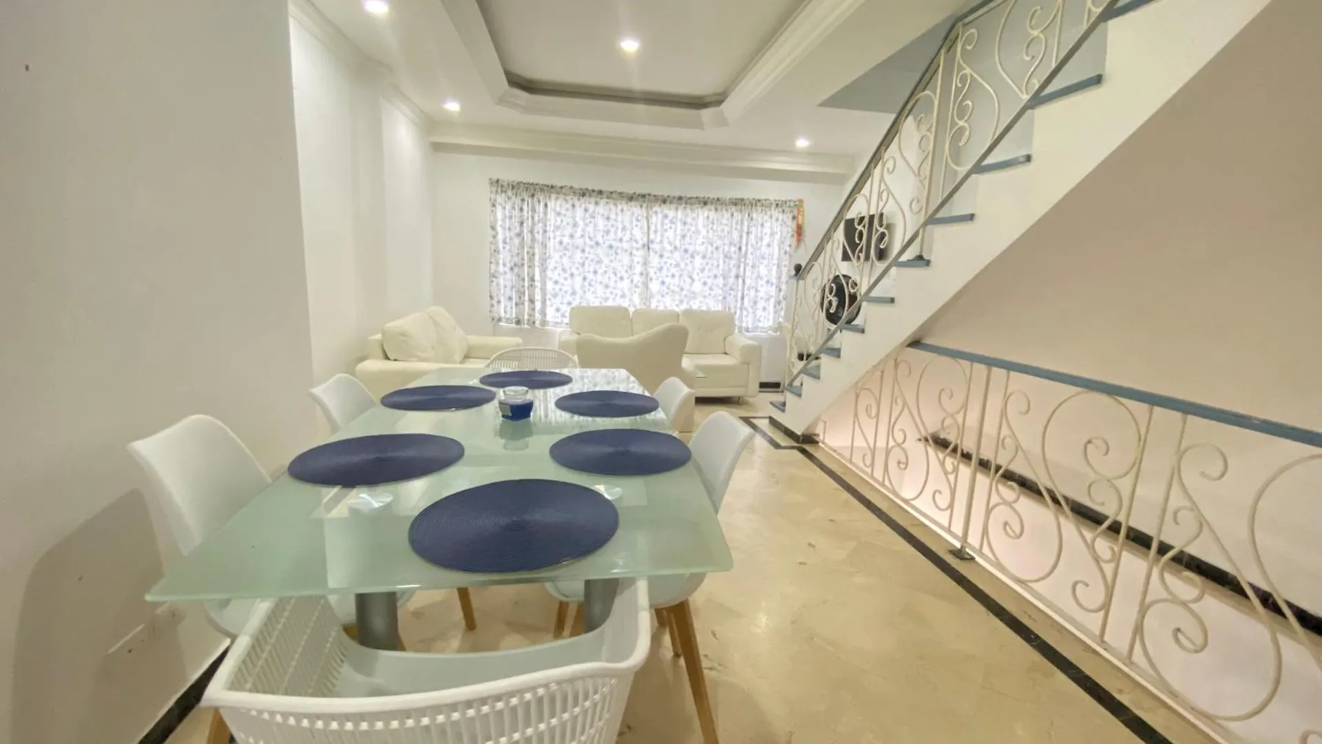 Muy Cerca Del Mar, Areopuerto Y Centro Historico Villa Cartagena